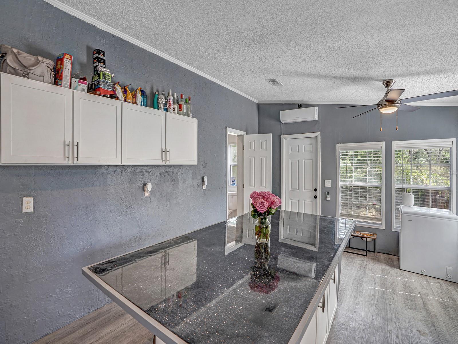 MOON LAKE ESTATES - Residential