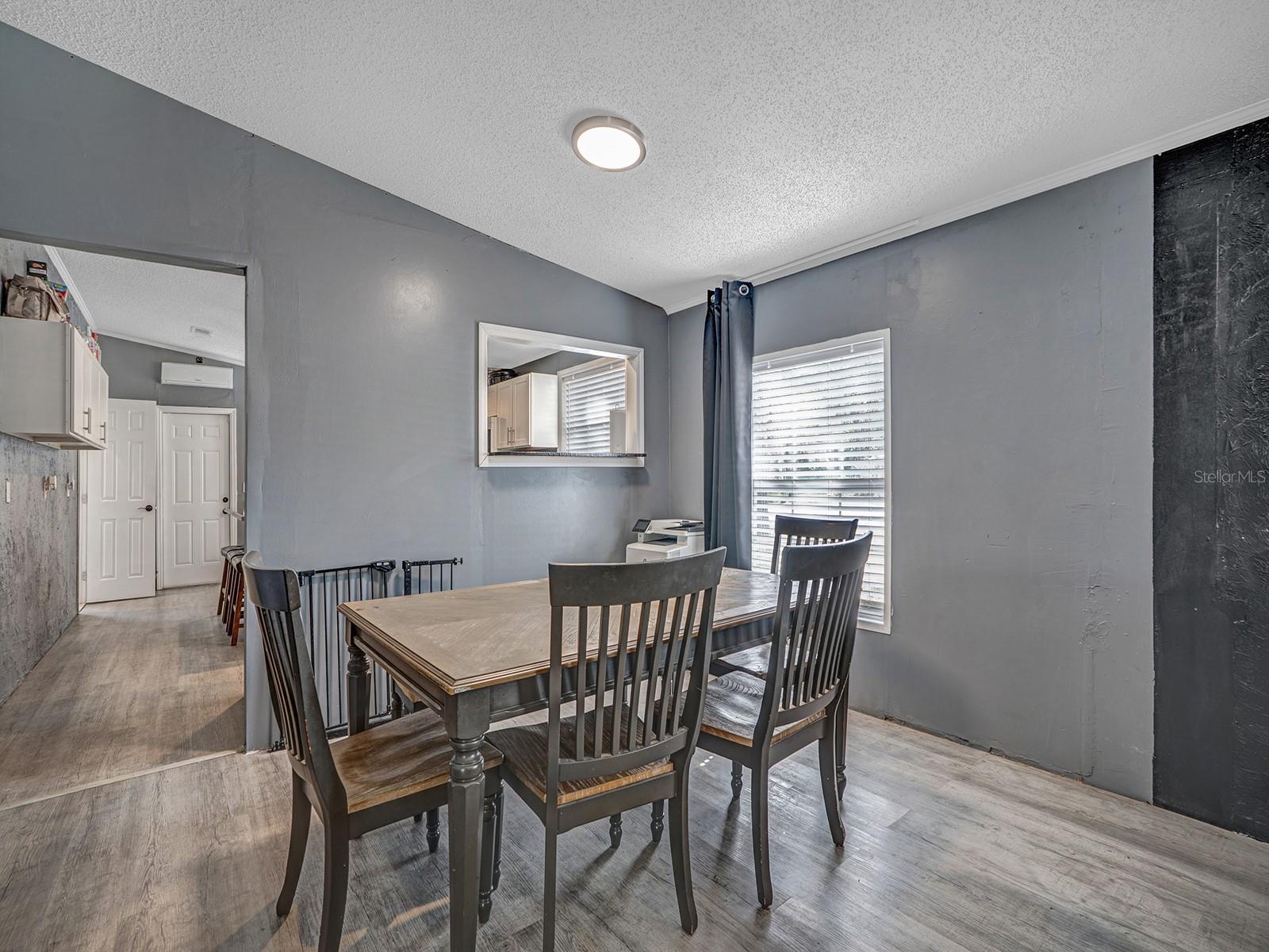 MOON LAKE ESTATES - Residential