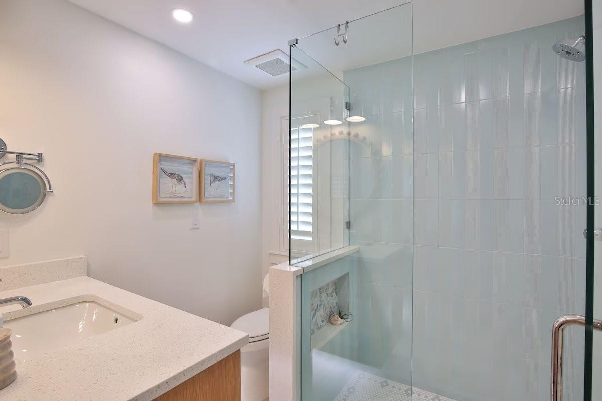 KEY ROYALE 7TH ADD - Residential Lease