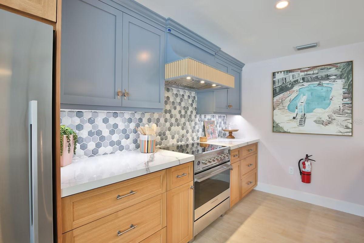 KEY ROYALE 7TH ADD - Residential Lease