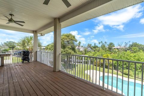 A home in PALM HARBOR