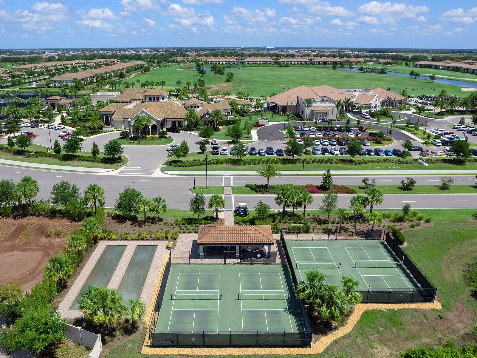 LAKEWOOD NATIONAL - Residential