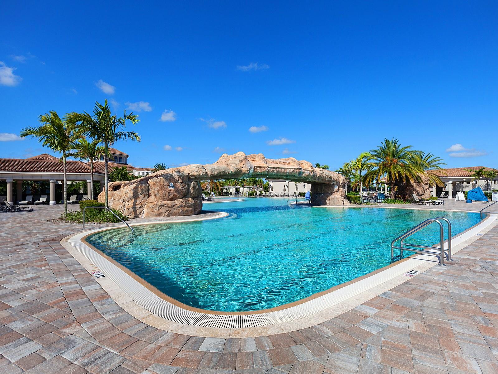 LAKEWOOD NATIONAL - Residential