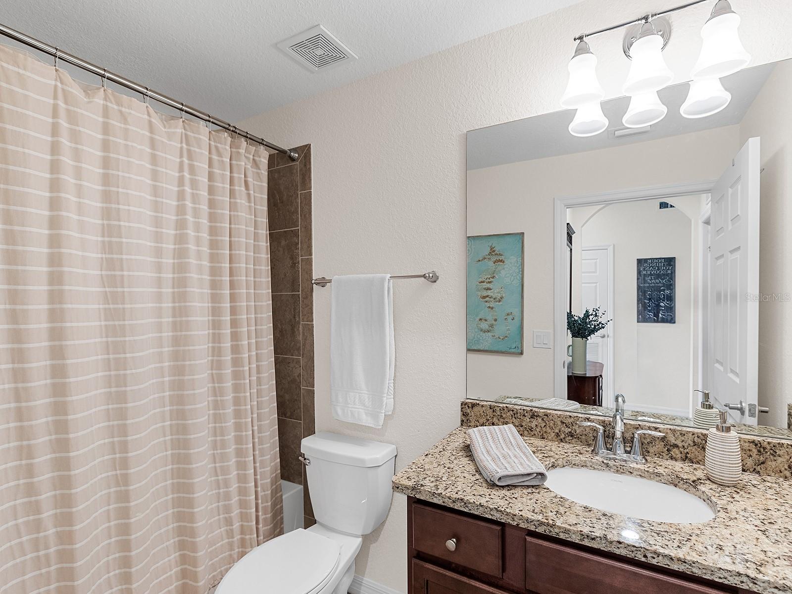LAKEWOOD NATIONAL - Residential