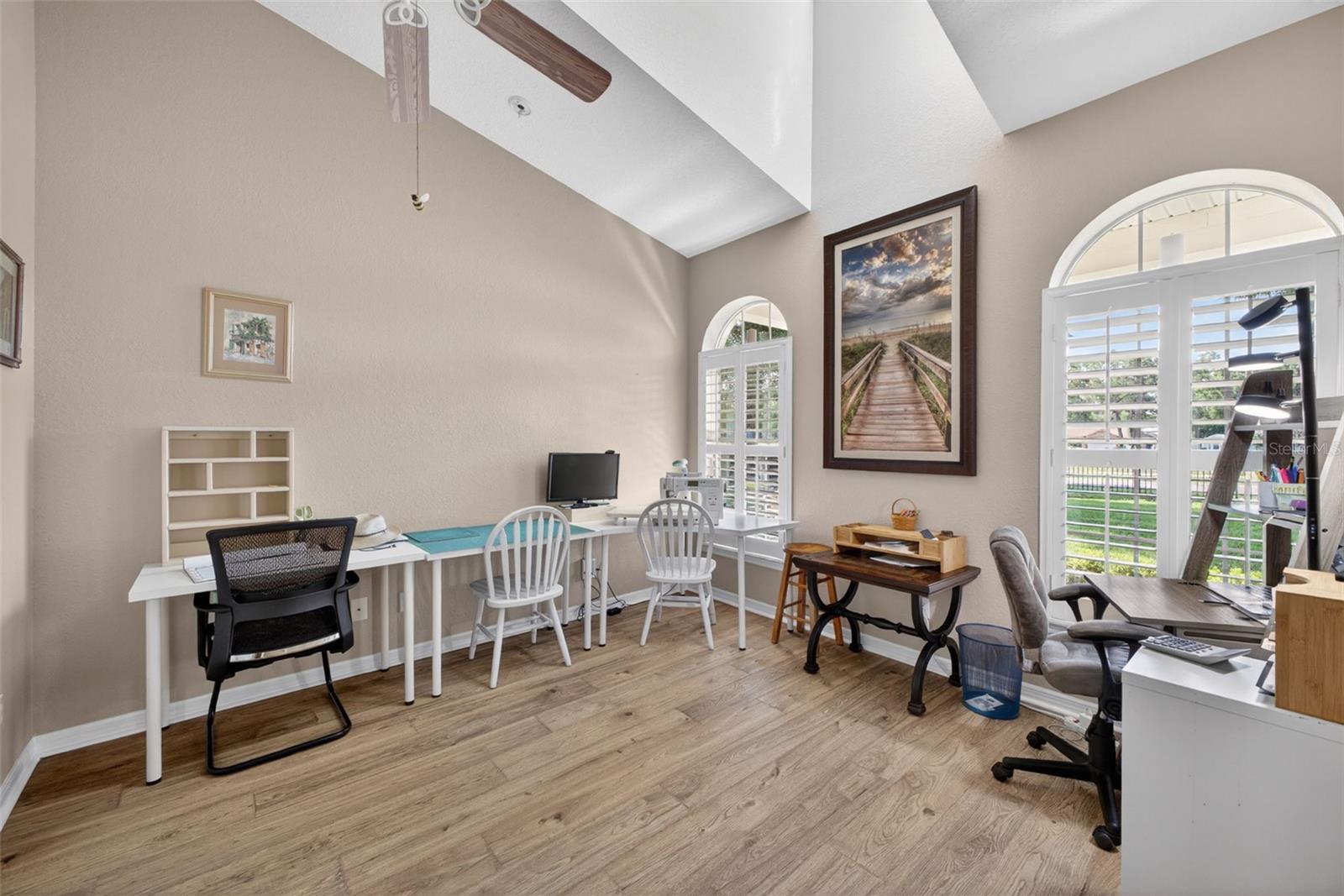 MOUNT PLYMOUTH - Residential