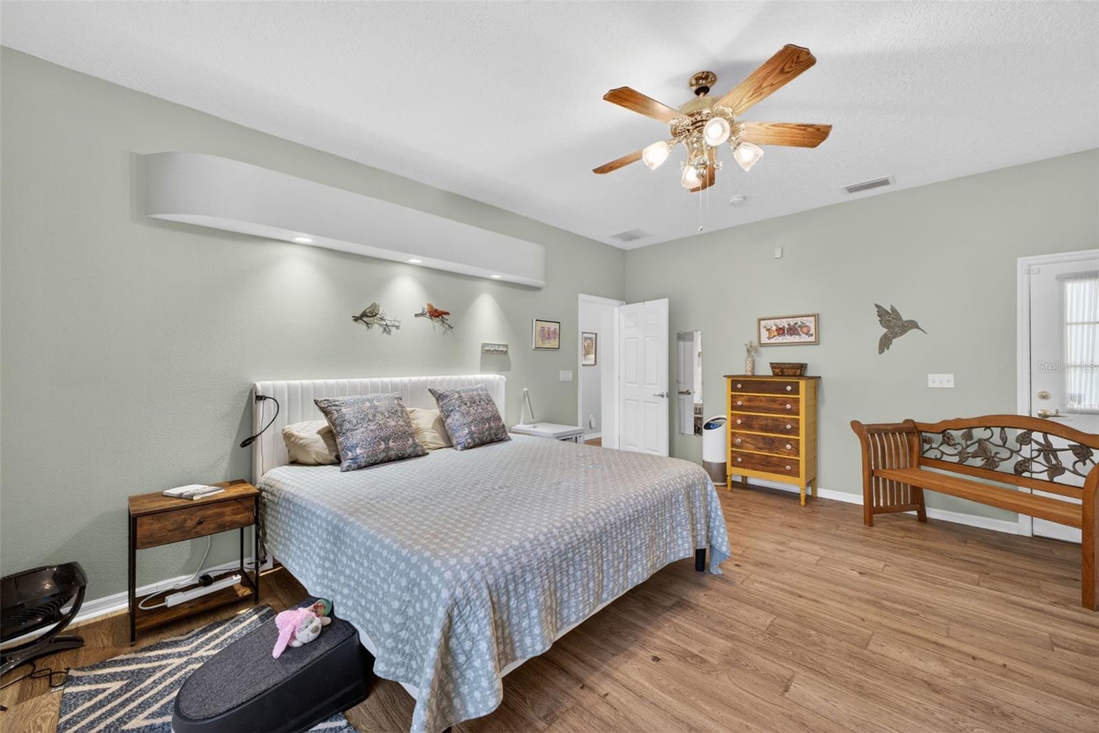 MOUNT PLYMOUTH - Residential