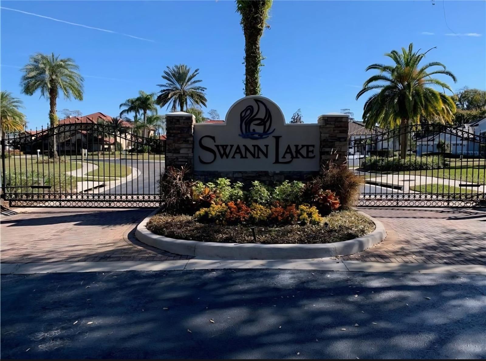 SWANN LAKE - Residential