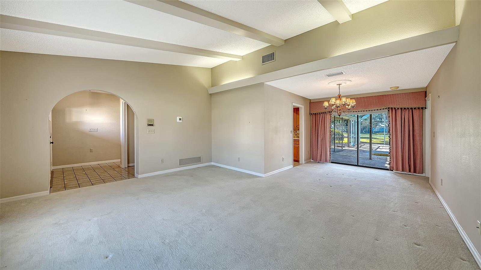 3722 PRAIRIE DUNES DRIVE