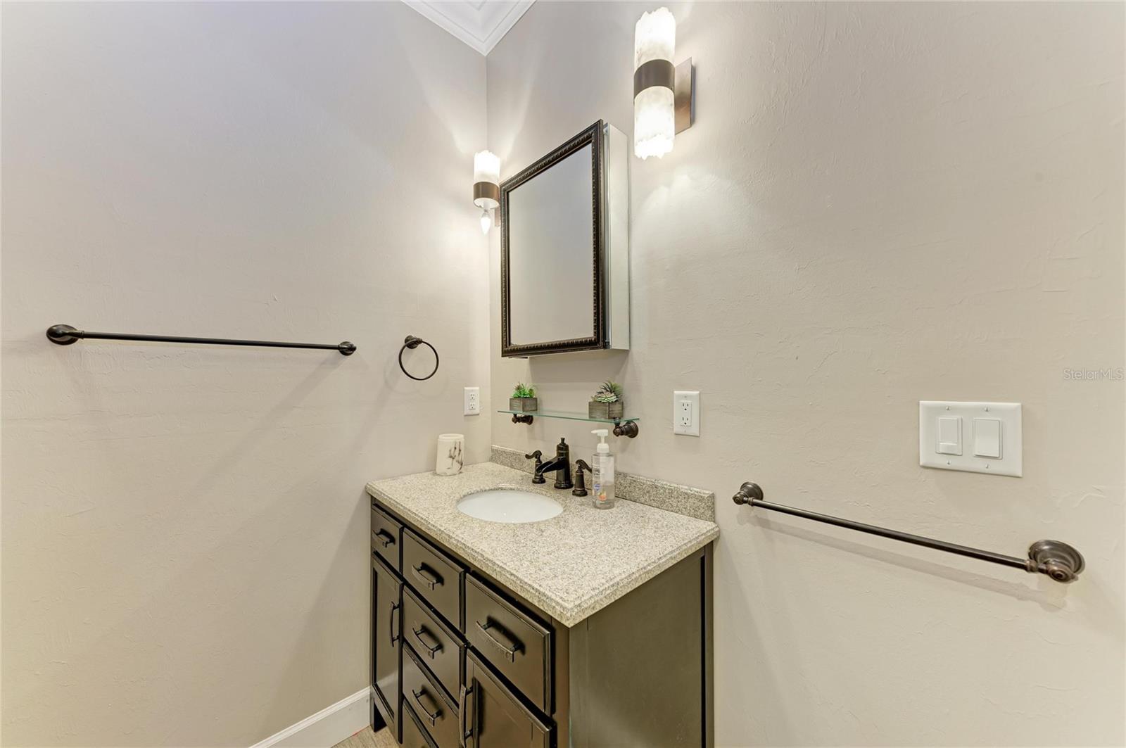 THORNTON CRK MOTORCOACH RESIDENCE - Residential