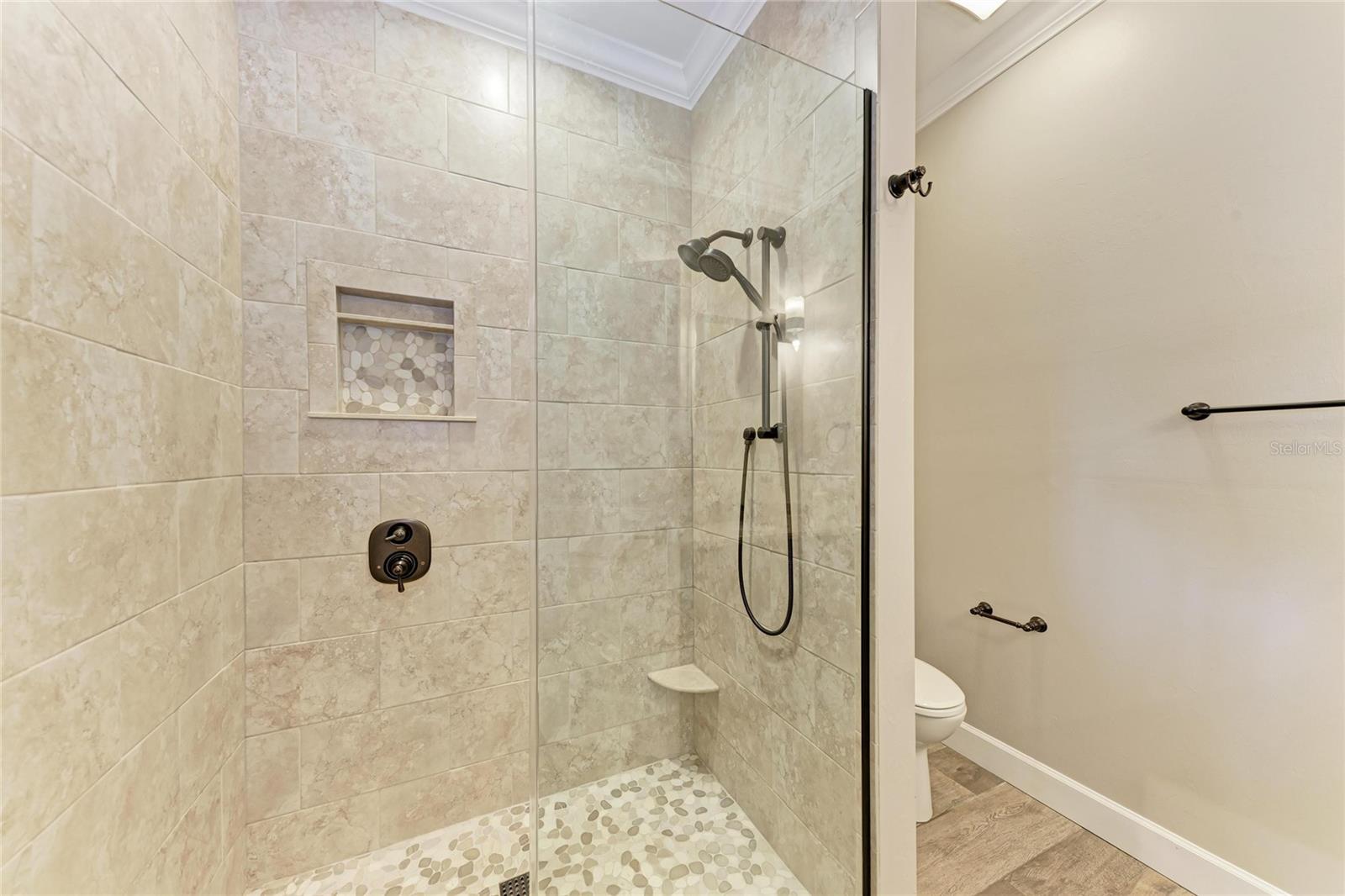 THORNTON CRK MOTORCOACH RESIDENCE - Residential