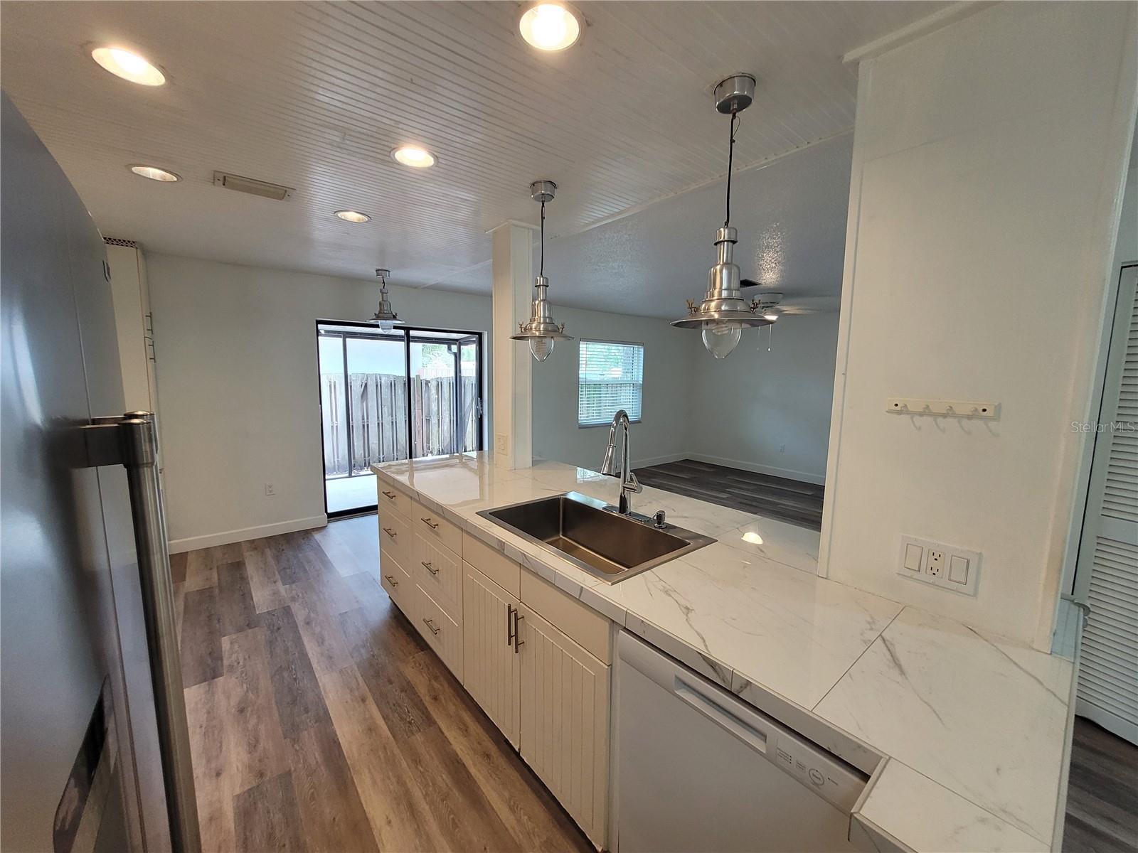 SUNILAND - Residential