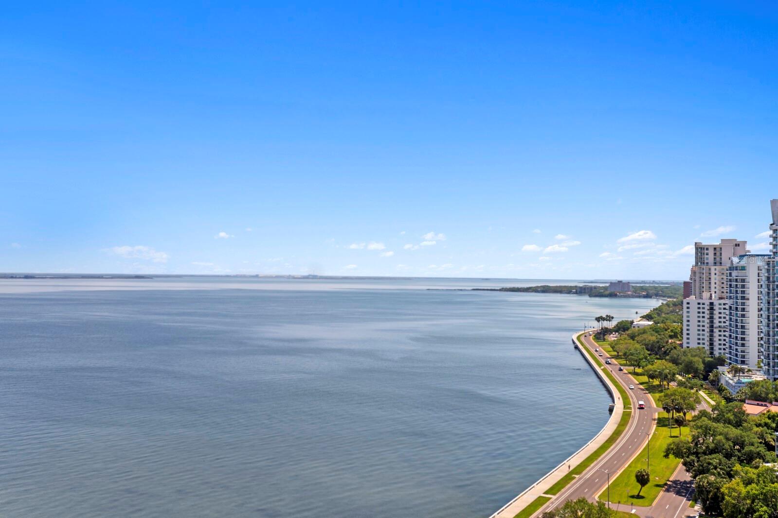 MONTE CARLO TOWERS A CONDOMINI - Residential