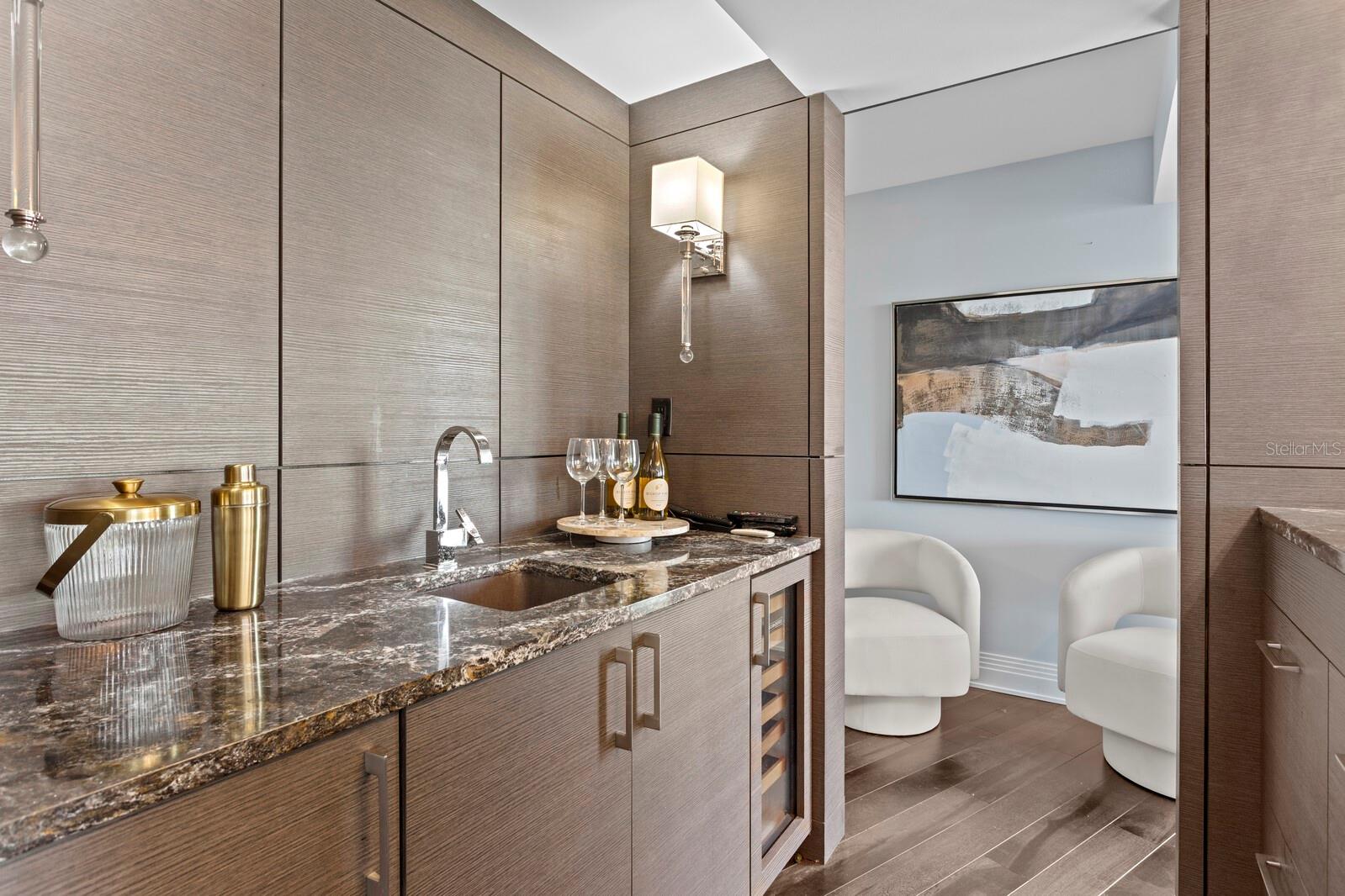 MONTE CARLO TOWERS A CONDOMINI - Residential