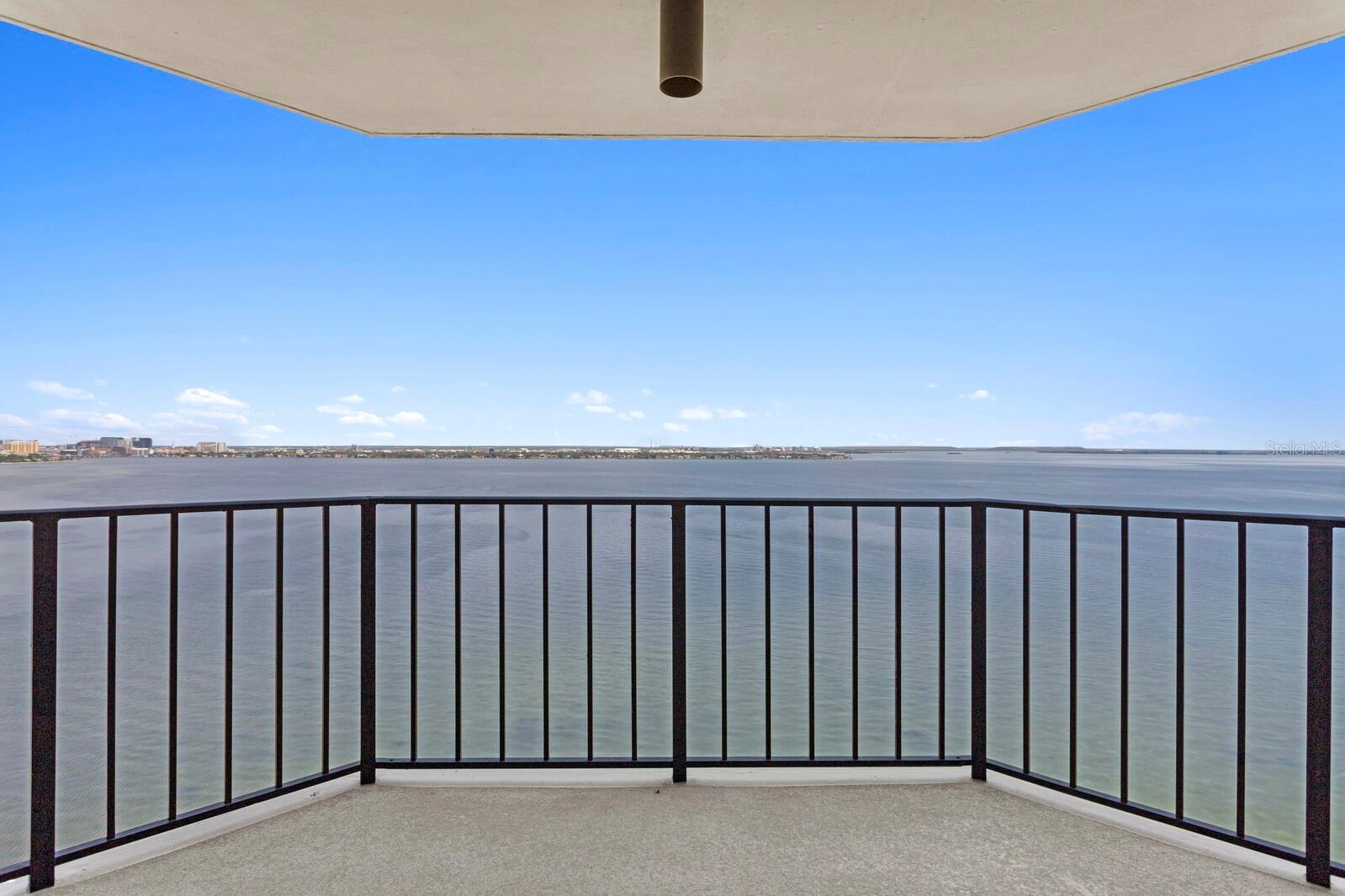 MONTE CARLO TOWERS A CONDOMINI - Residential