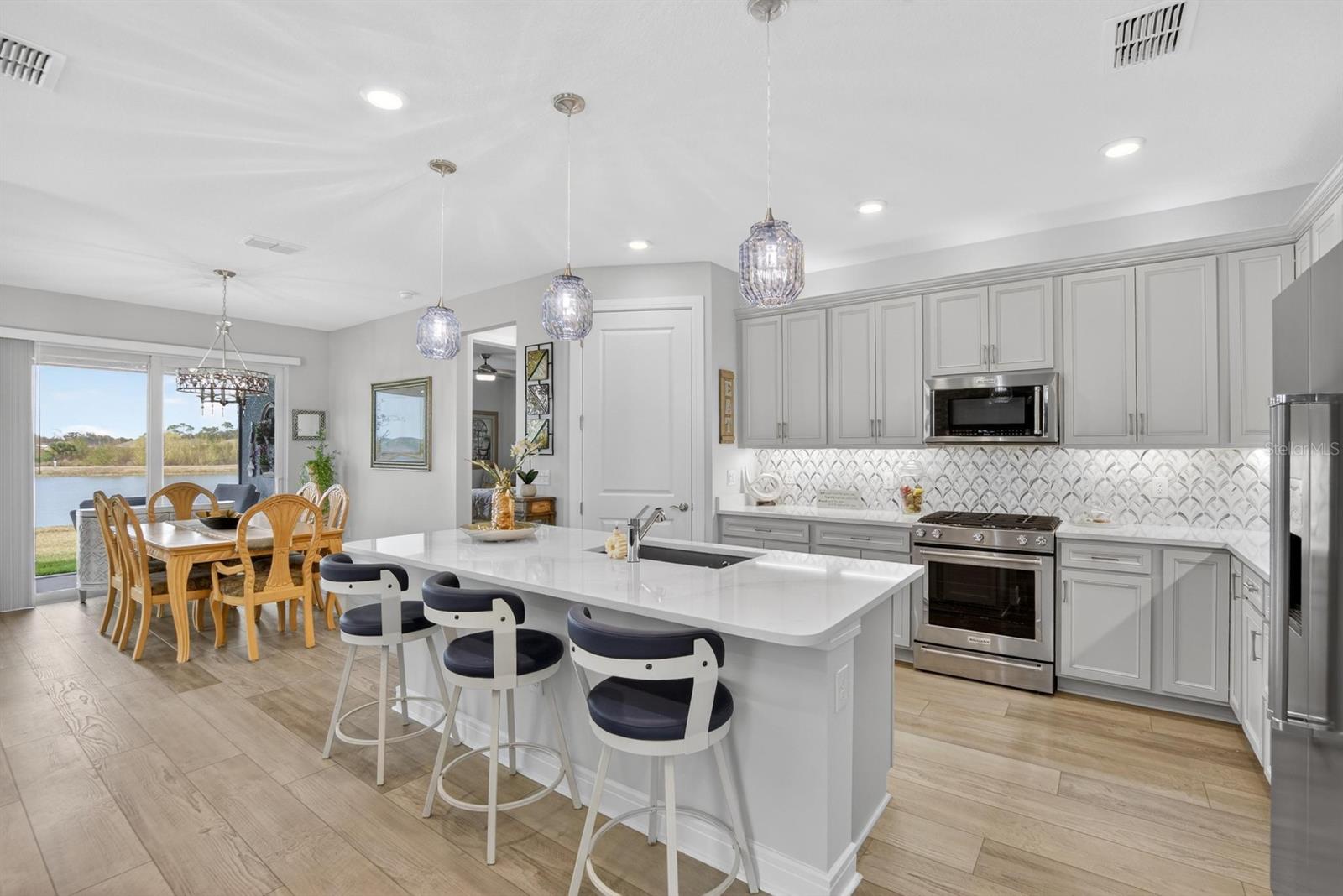 DEL WEBB AT BAYVIEW PH III - Residential