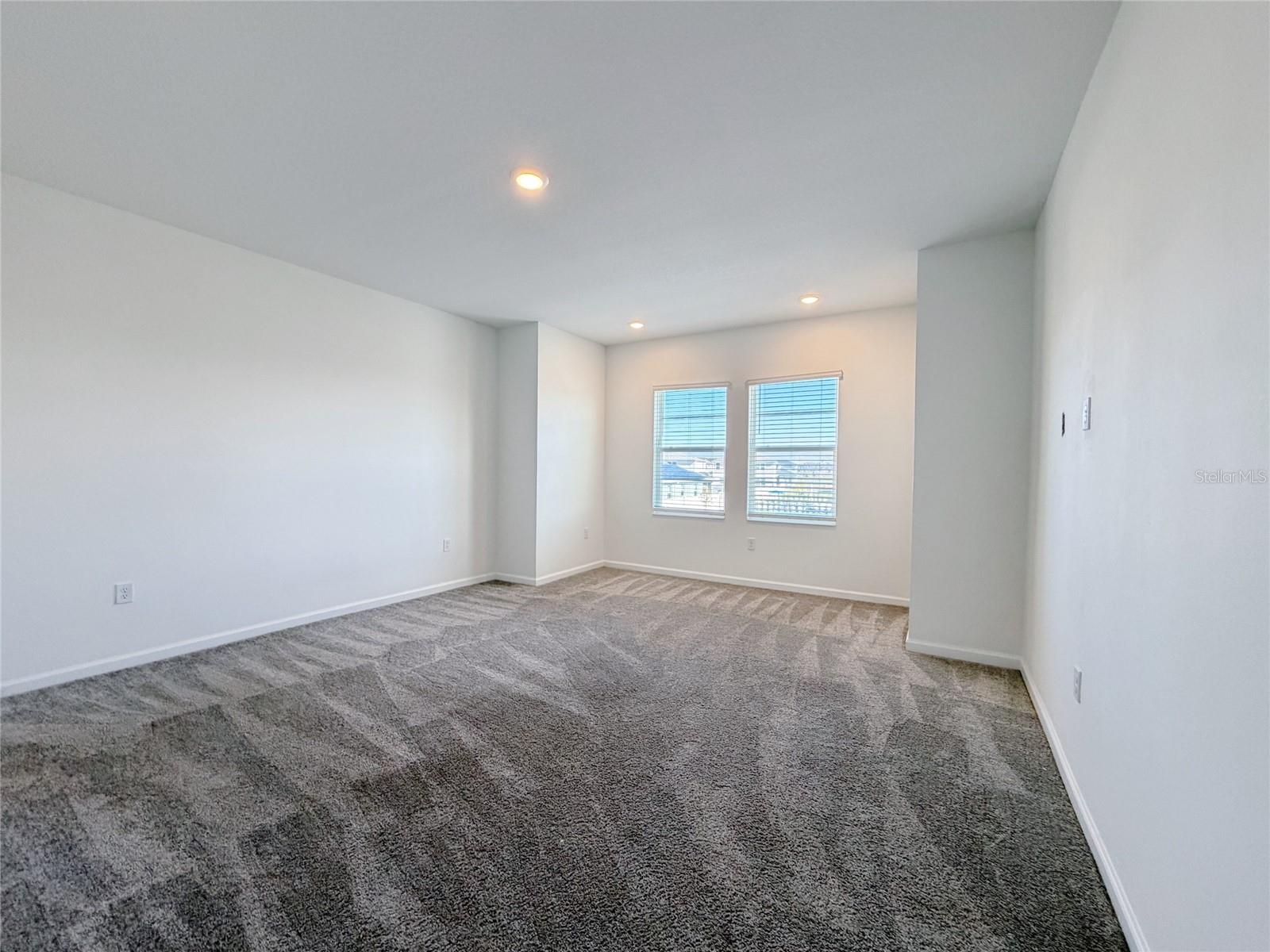 EVERBE PH 1C - Residential Lease