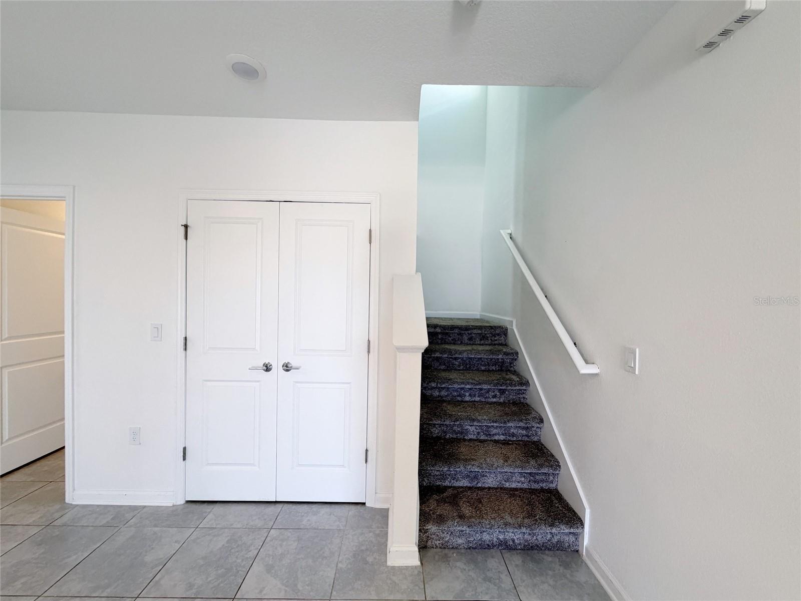 EVERBE PH 1C - Residential Lease