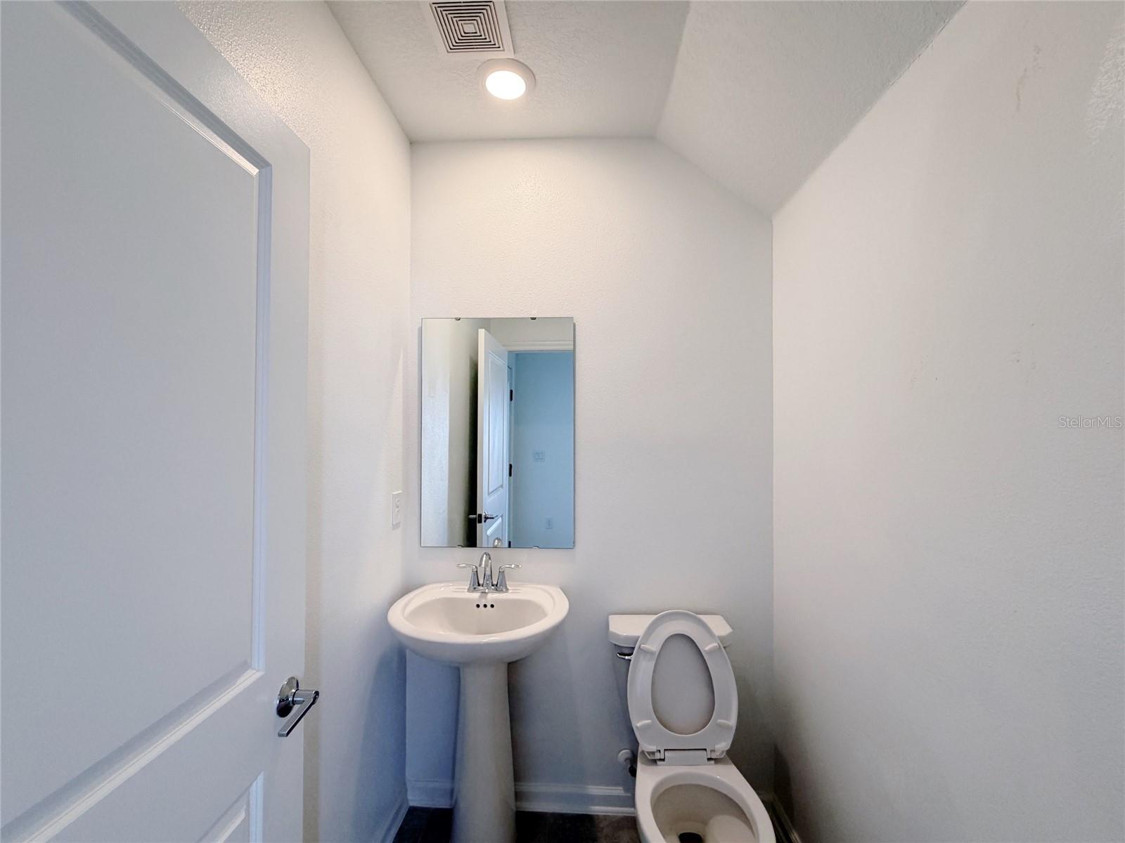 EVERBE PH 1C - Residential Lease