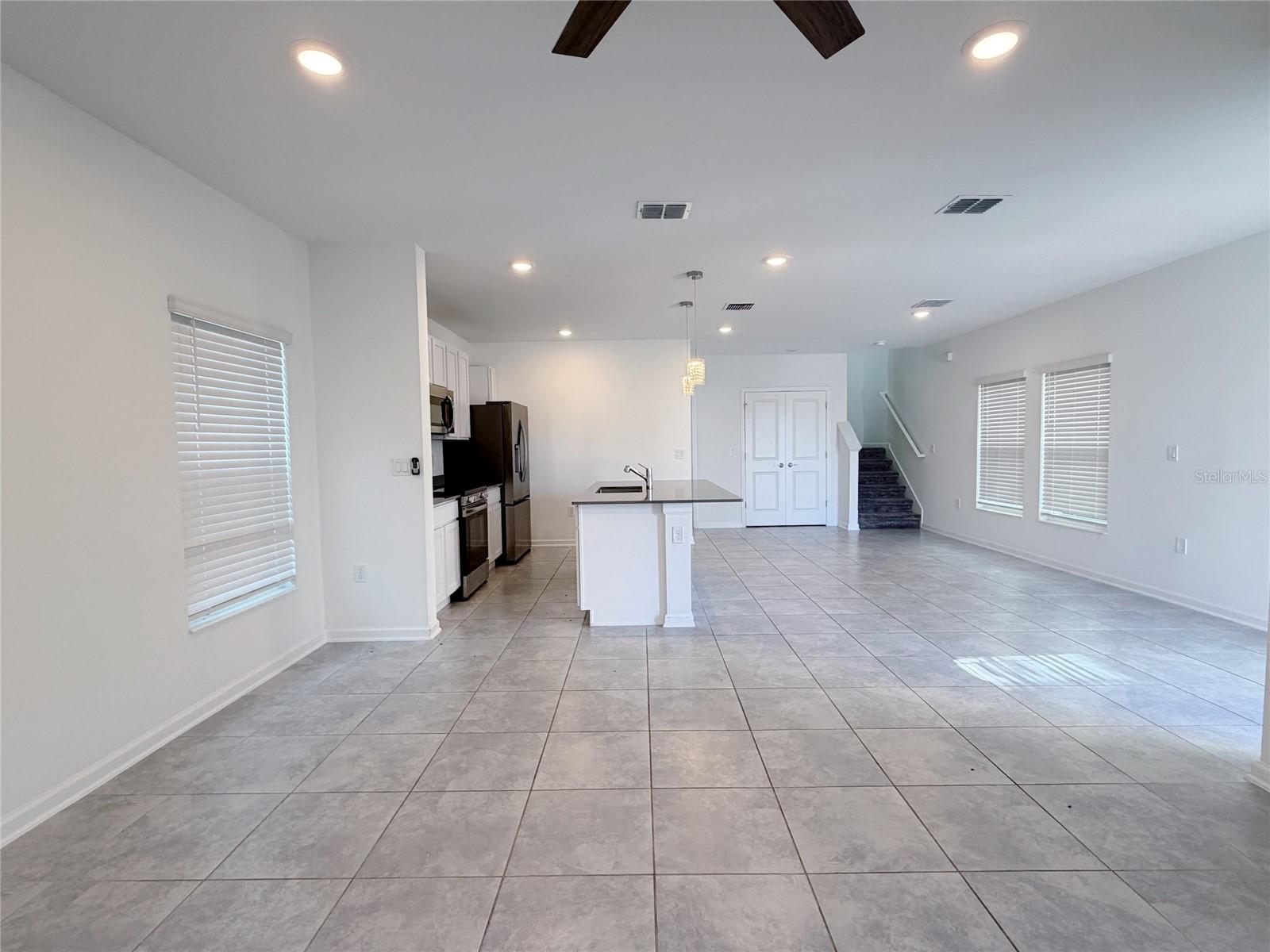 EVERBE PH 1C - Residential Lease