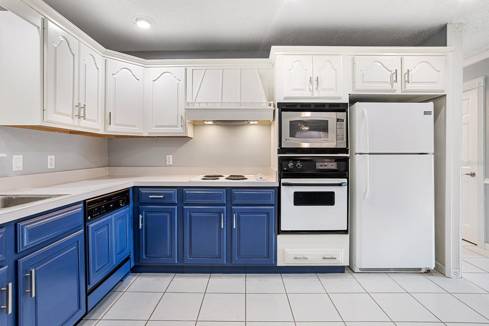 ROLLING RANCH ESTATES - Residential