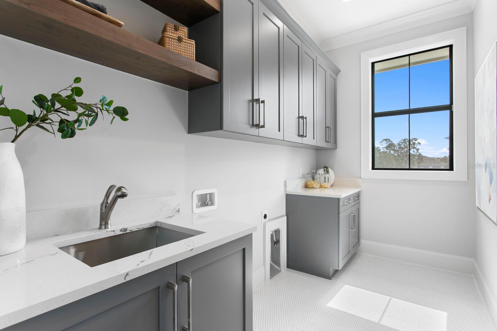 SUNSET PK ISLES UN #1 - Residential