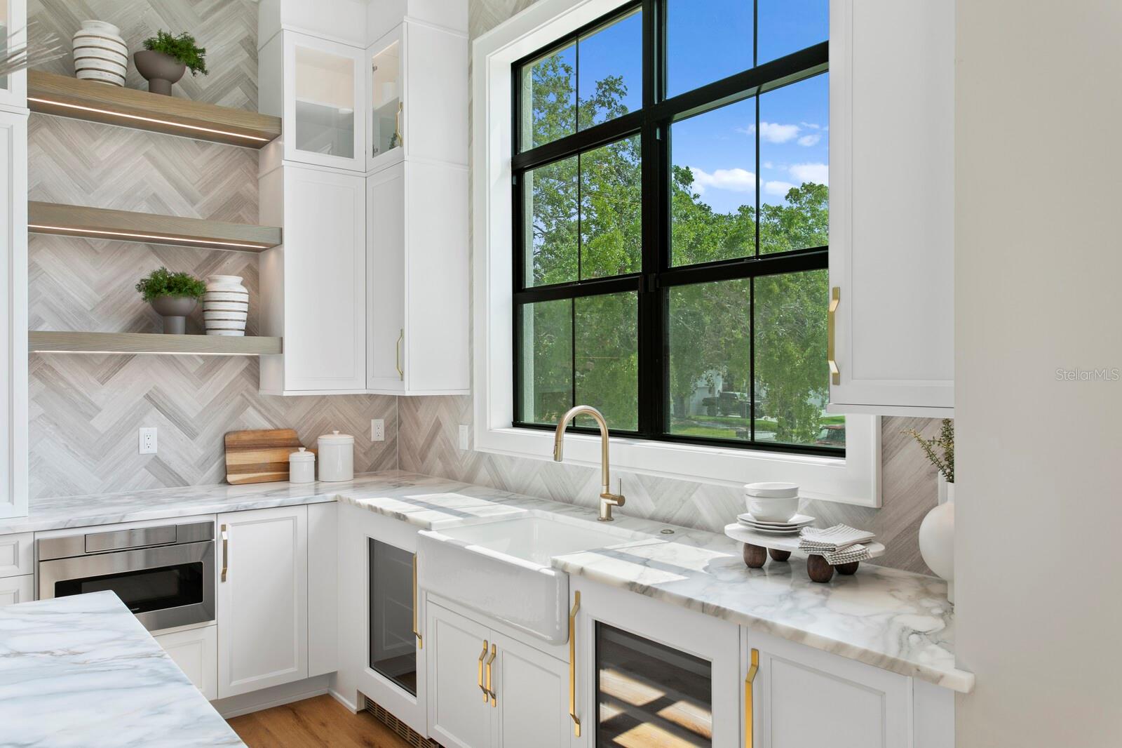 SUNSET PK ISLES UN #1 - Residential