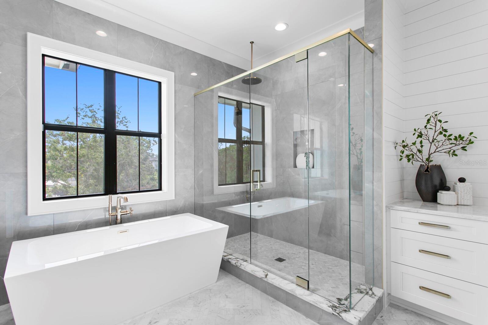 SUNSET PK ISLES UN #1 - Residential