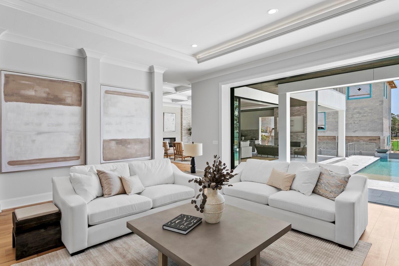 SUNSET PK ISLES UN #1 - Residential