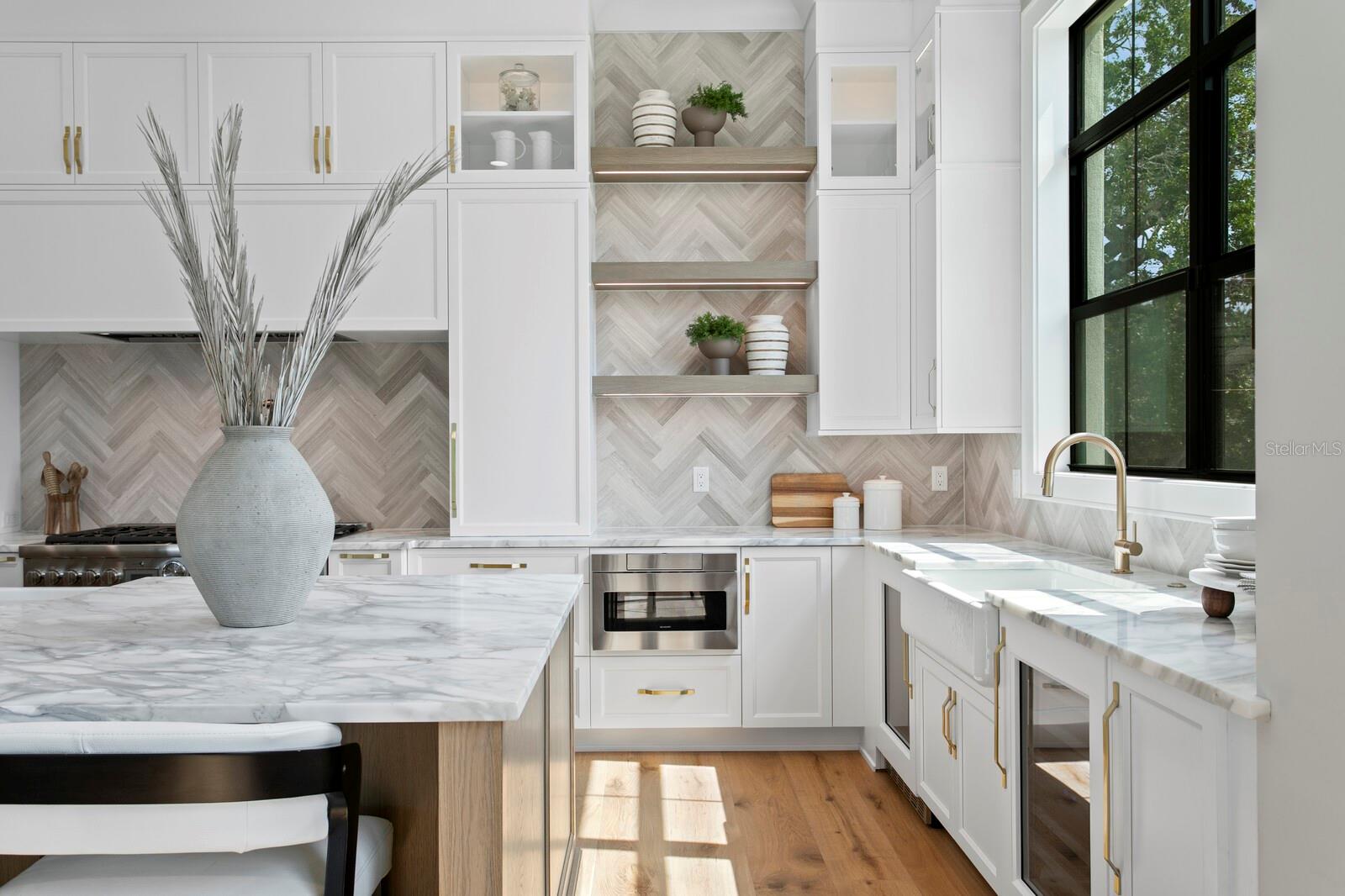 SUNSET PK ISLES UN #1 - Residential