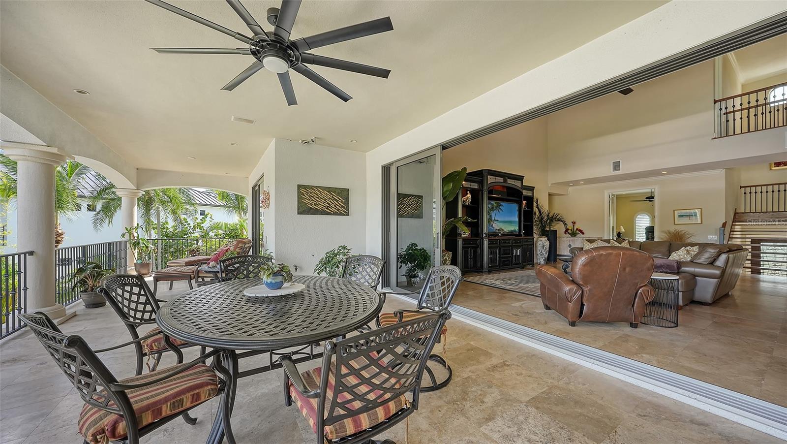 POINT OF PALMS ESTATE - Residential