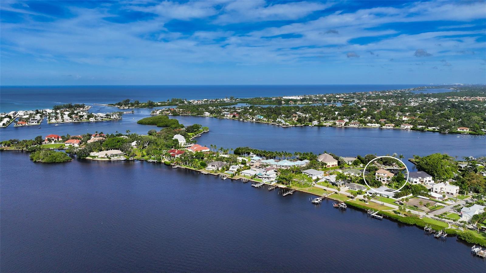 POINT OF PALMS ESTATE - Residential