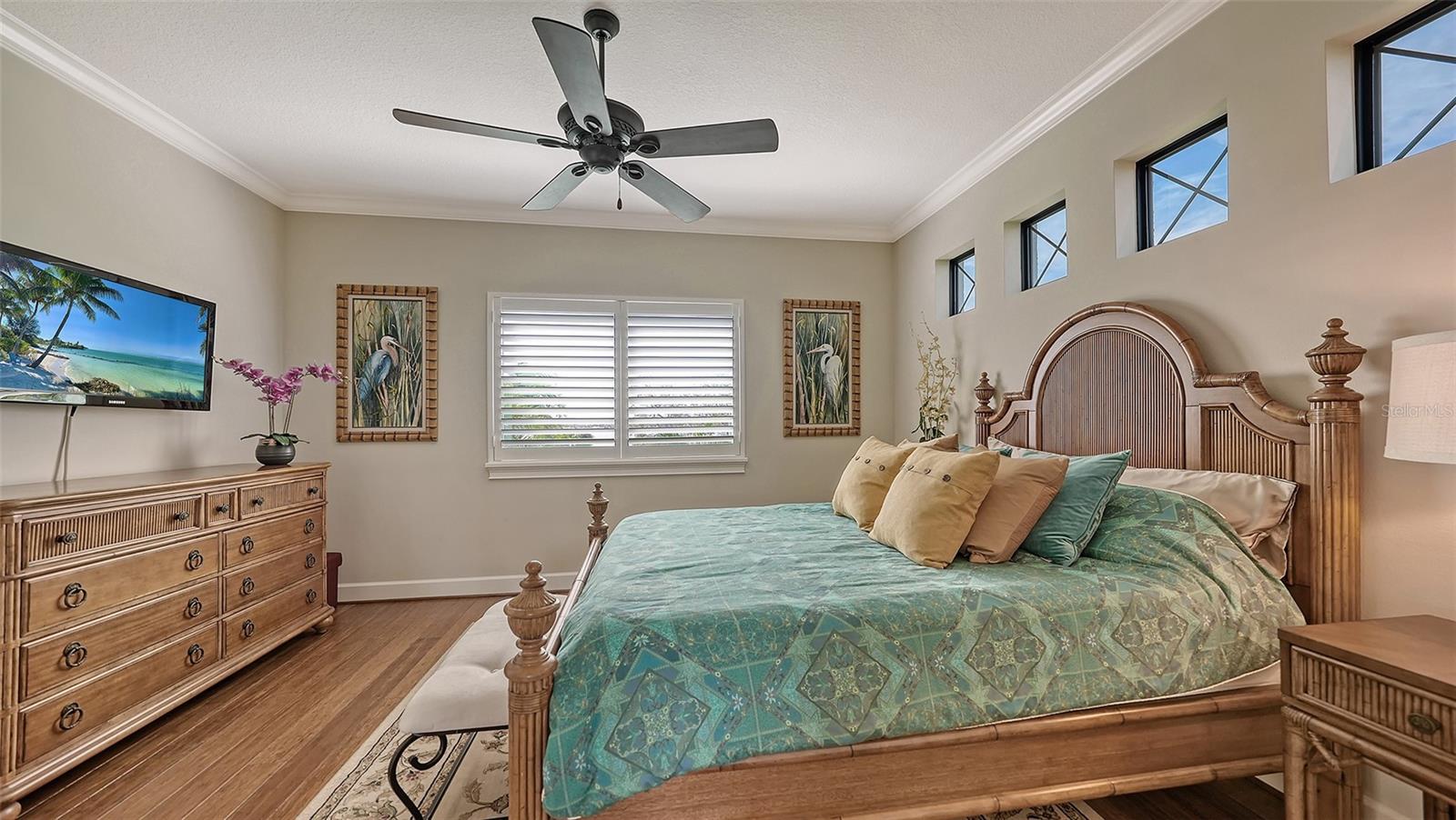 POINT OF PALMS ESTATE - Residential