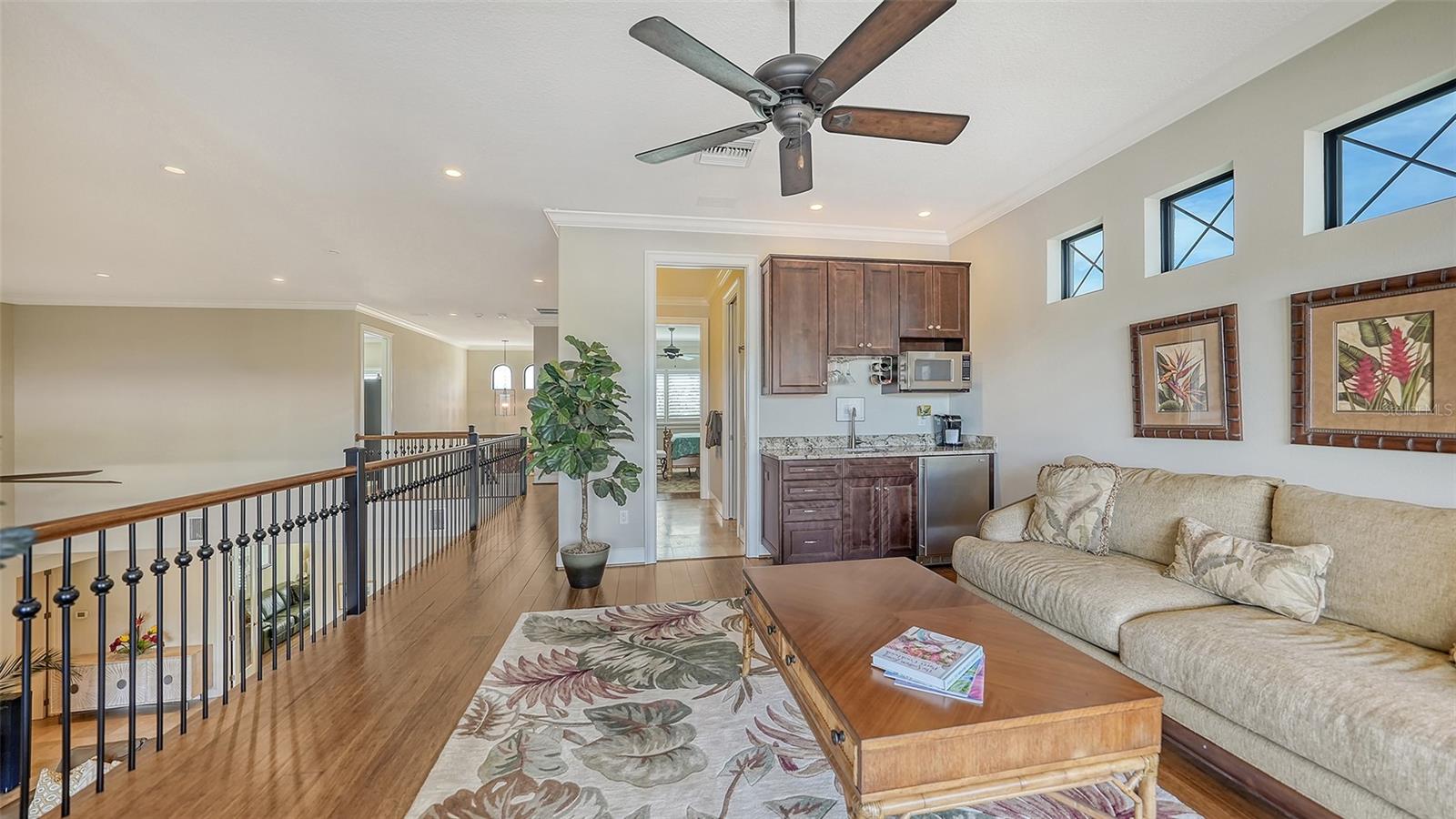 POINT OF PALMS ESTATE - Residential