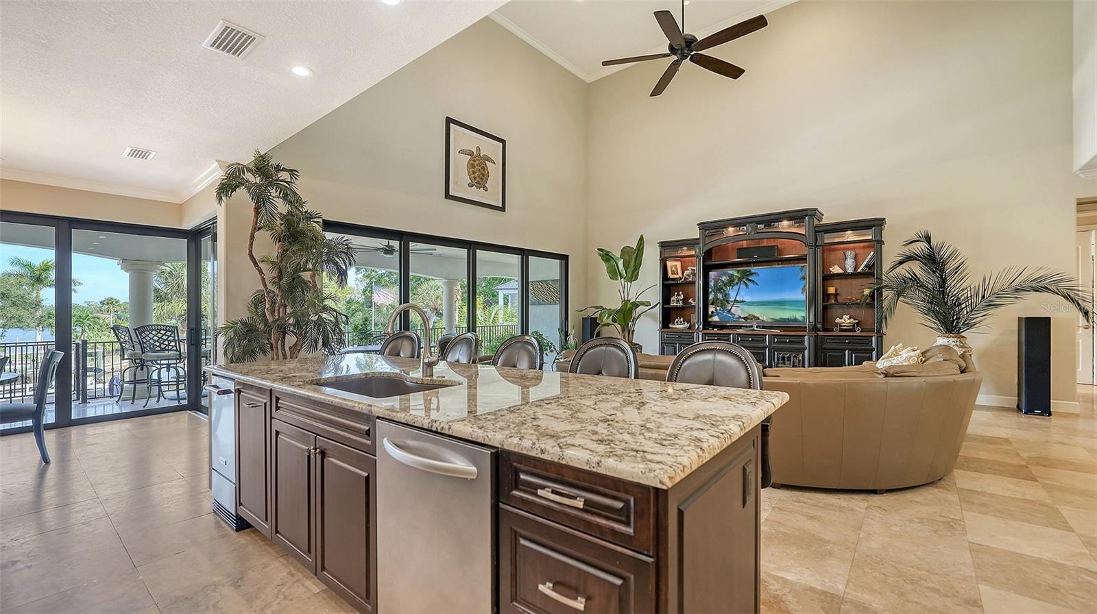 POINT OF PALMS ESTATE - Residential