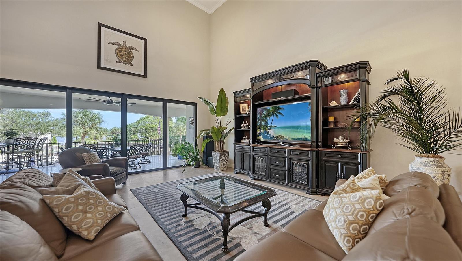 POINT OF PALMS ESTATE - Residential