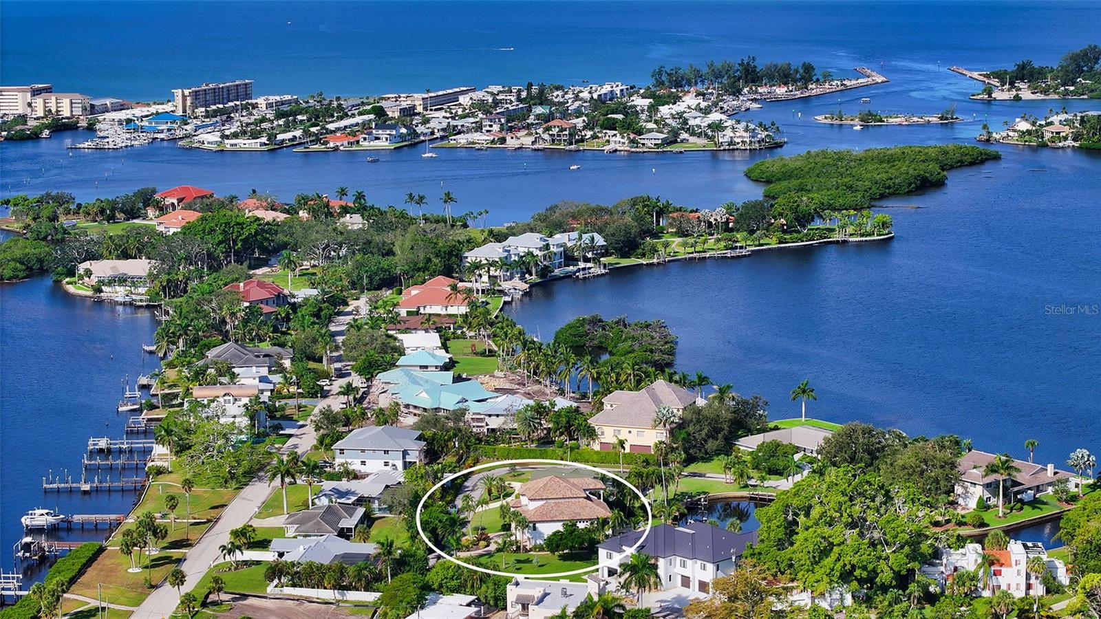 POINT OF PALMS ESTATE - Residential