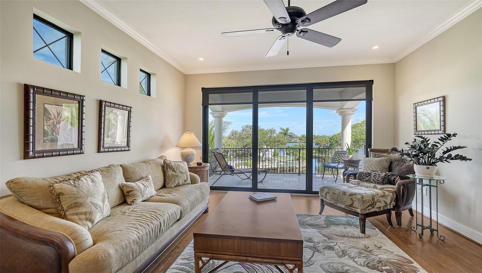 POINT OF PALMS ESTATE - Residential