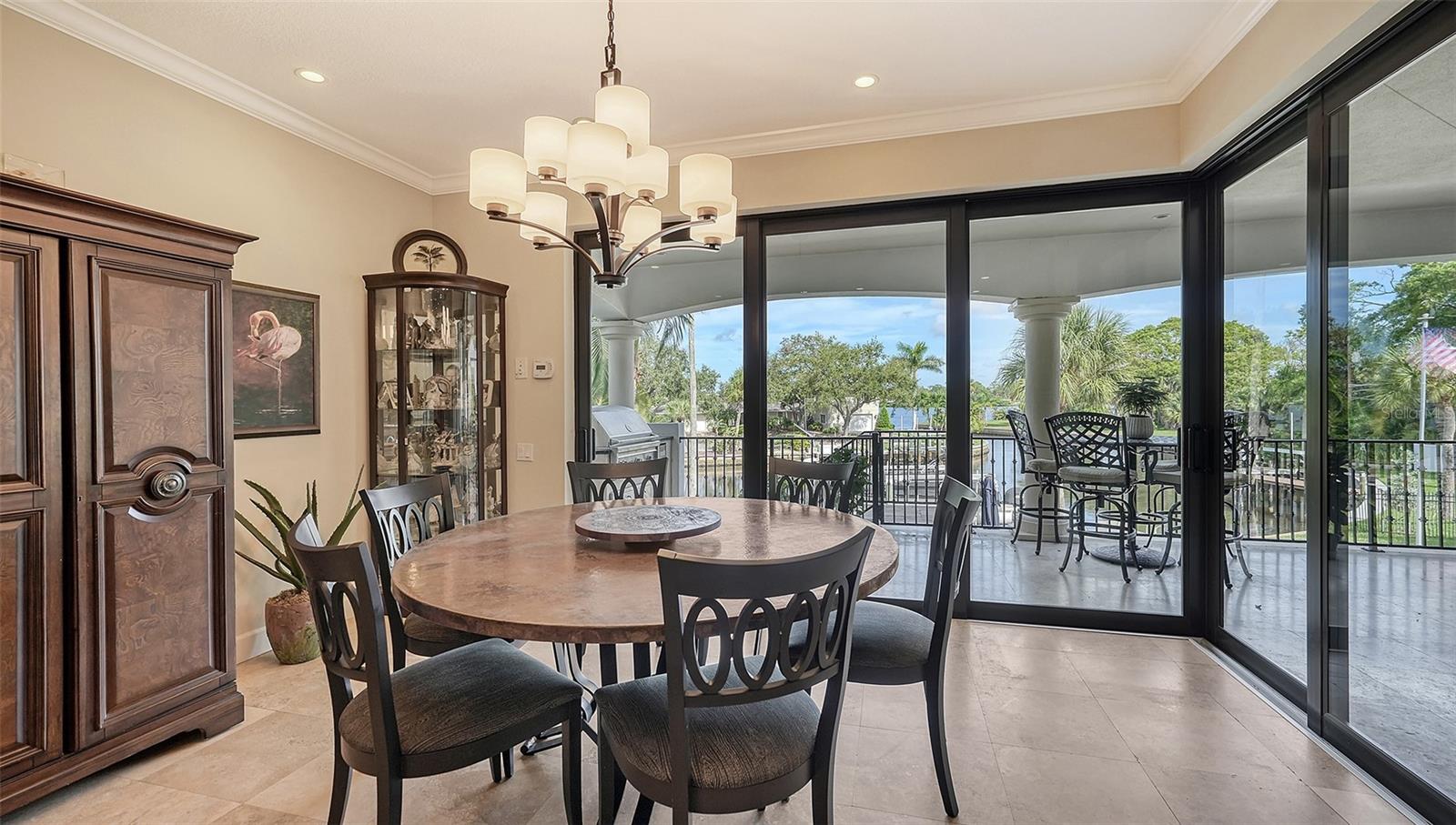 POINT OF PALMS ESTATE - Residential