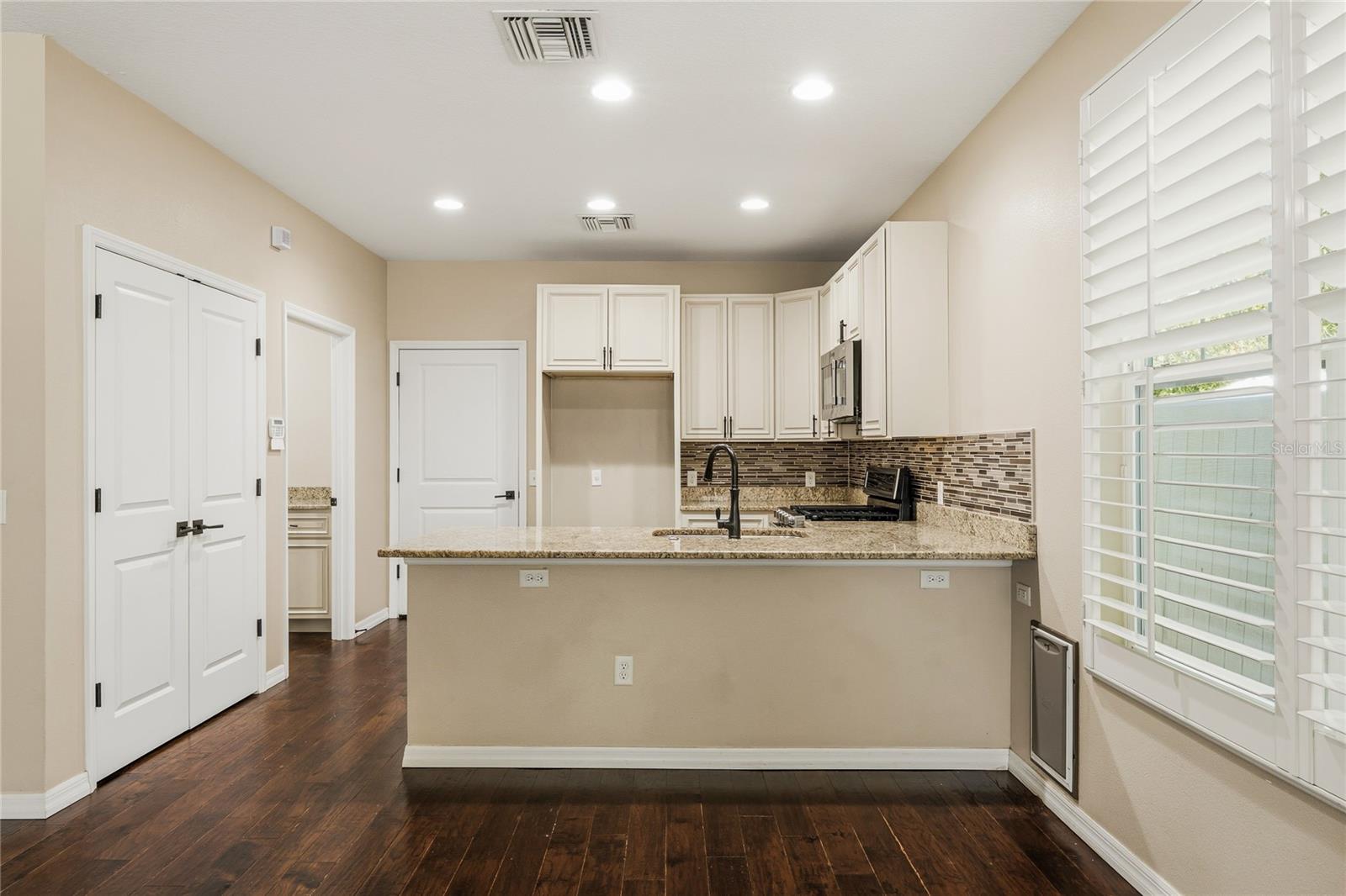 LONGWOOD - Residential