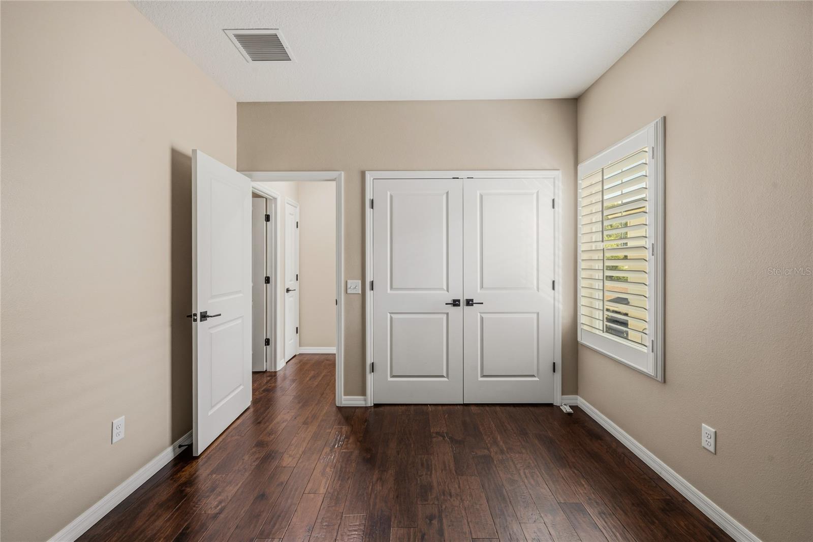 LONGWOOD - Residential