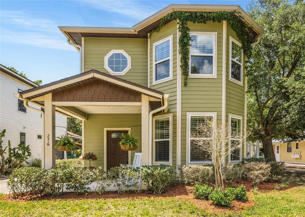 Photo of 276 W Bay Avenue, Longwood, FL 32750 (MLS # O6405671)