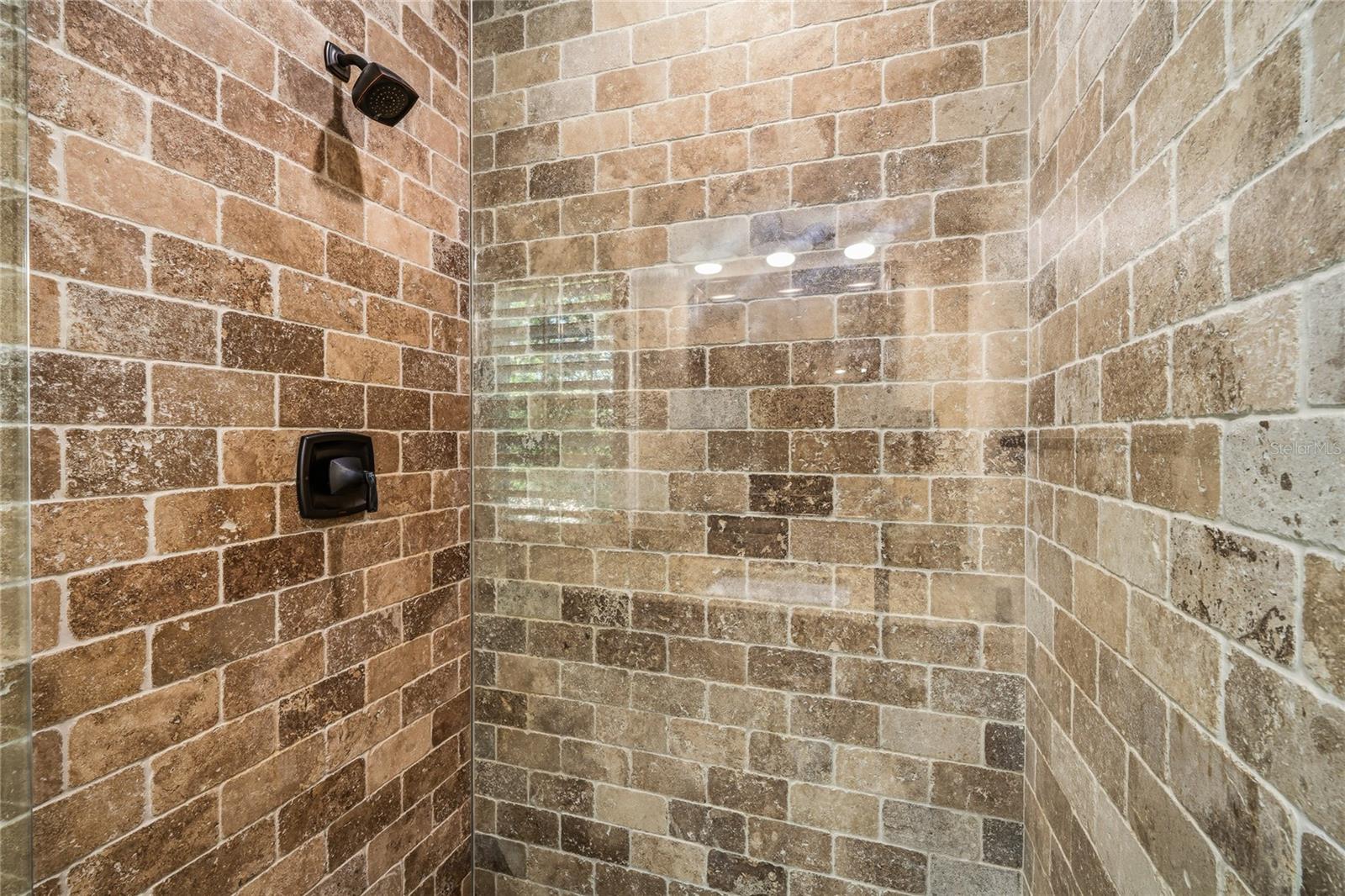 LONGWOOD - Residential