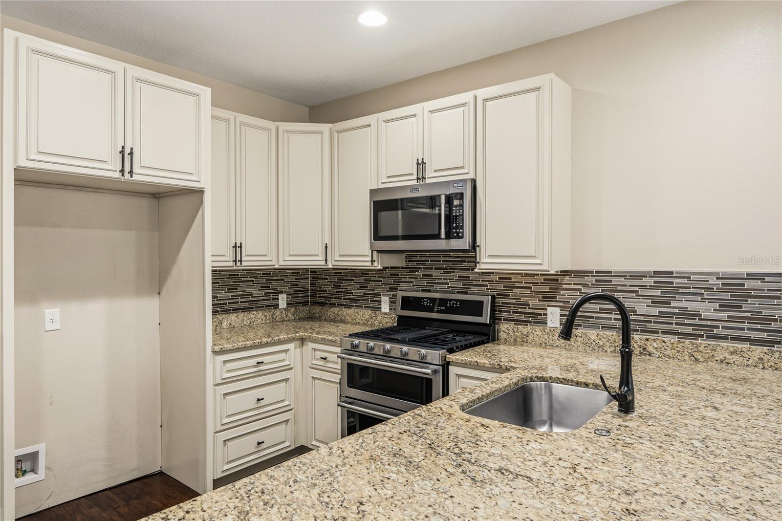 LONGWOOD - Residential