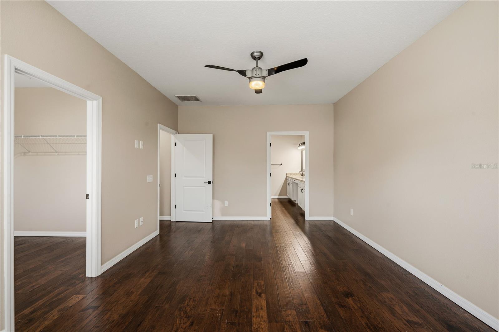 LONGWOOD - Residential