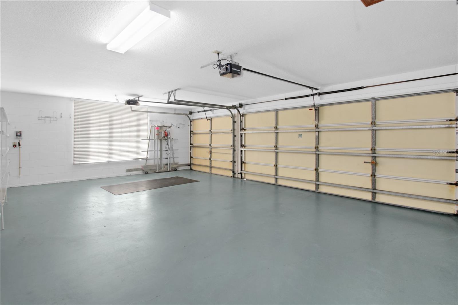 DEBARY PLANTATION UNIT 14 - Residential