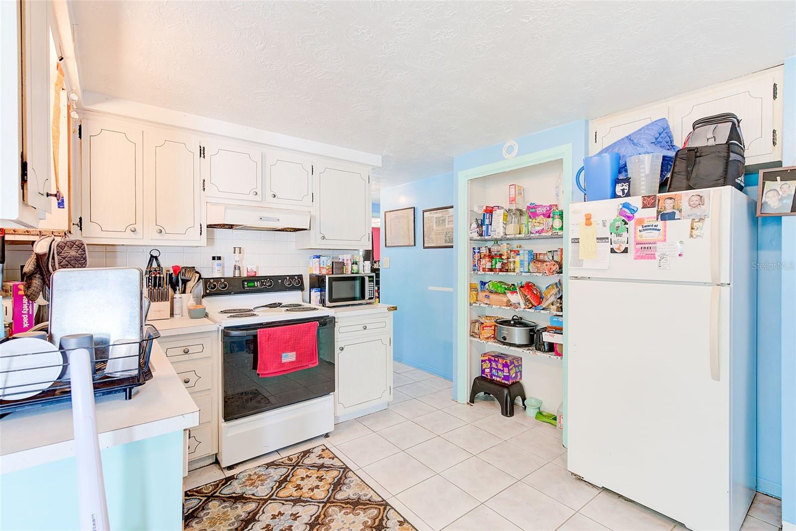 TAHITIAN HOMES - Residential