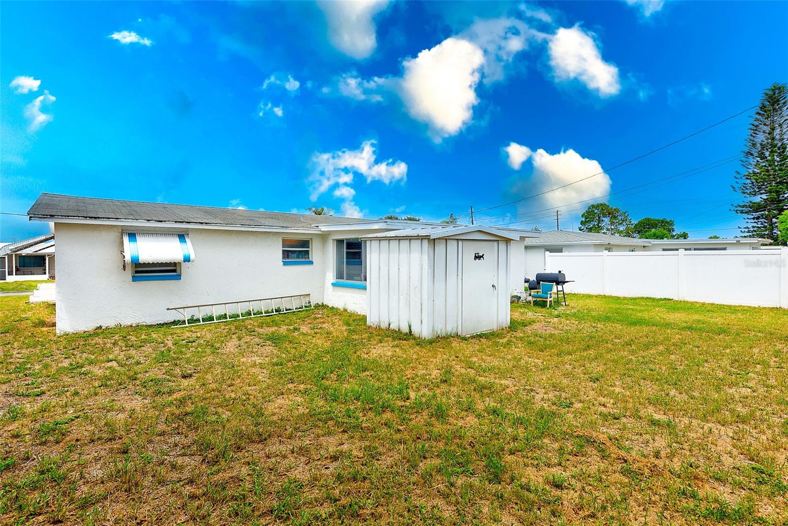 TAHITIAN HOMES - Residential