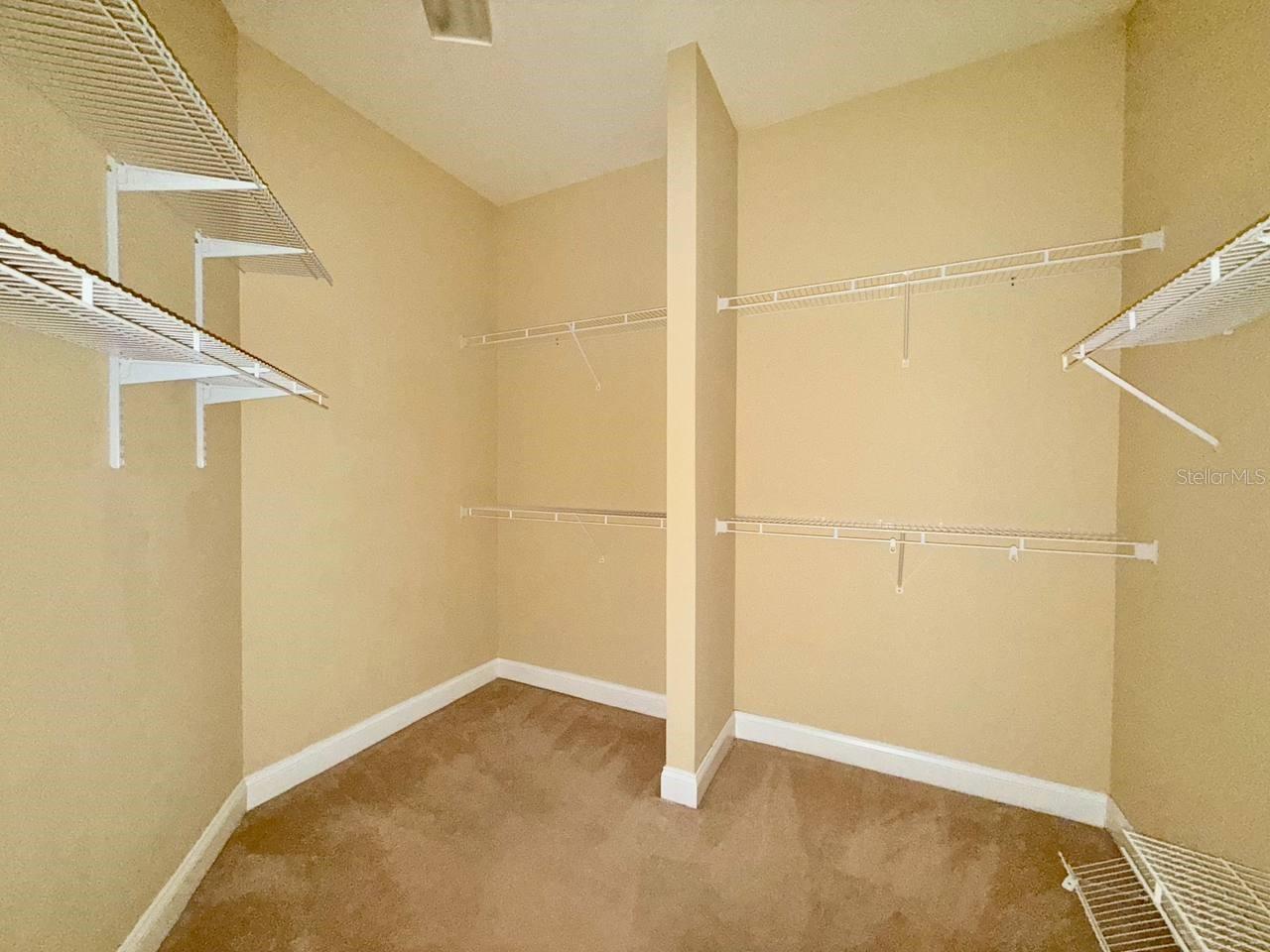 NINE EAGLES UNIT ONE SEC I - Residential Lease