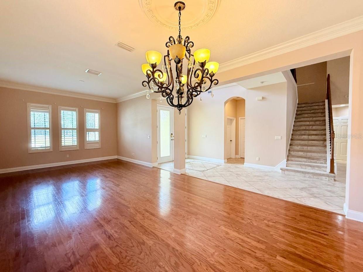 NINE EAGLES UNIT ONE SEC I - Residential Lease