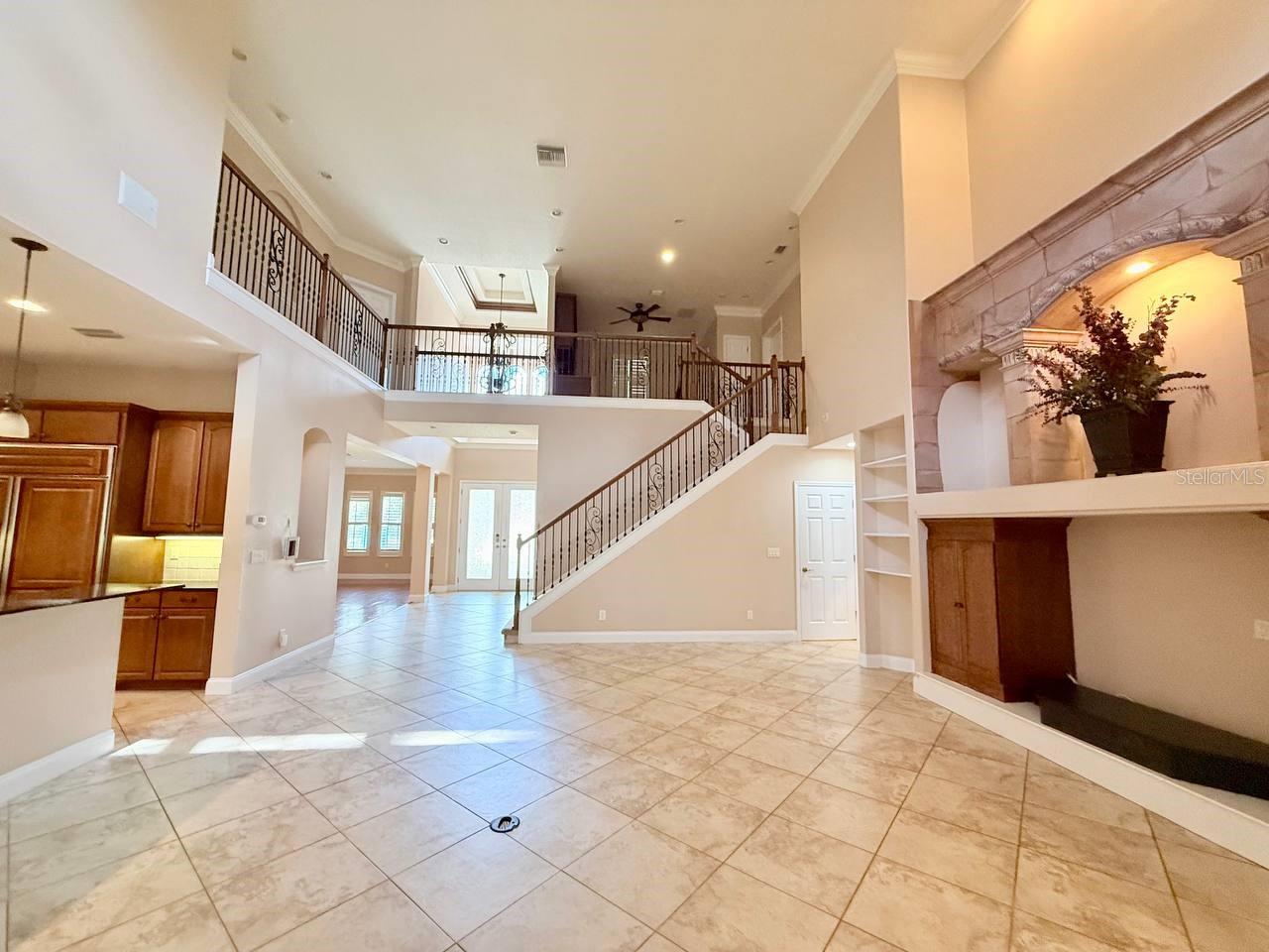 NINE EAGLES UNIT ONE SEC I - Residential Lease